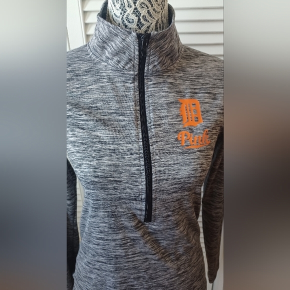 Victoria's Secret PINK MLB Detroit Tigers Women's Small Ultimate Half Zip - Picture 2 of 13
